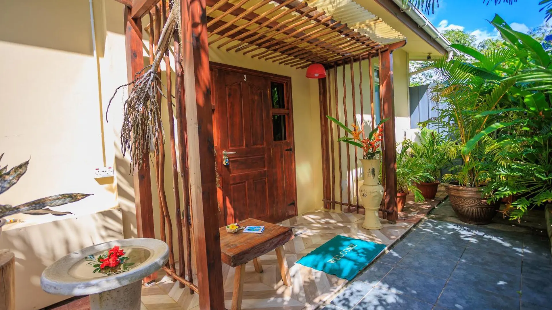 Milles Montagnes Residence Anse Royale 0*,  Seychellerna