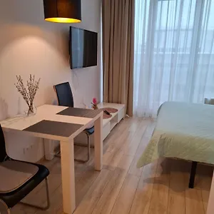 https://zlatarooms-210.warsawhotelspoland.com