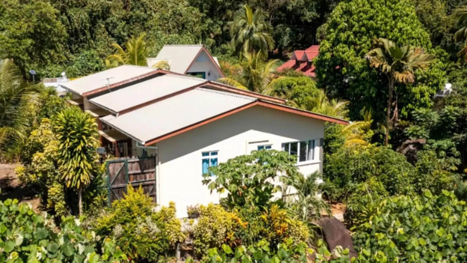 Milles Montagnes Residence Anse Royale Appartement