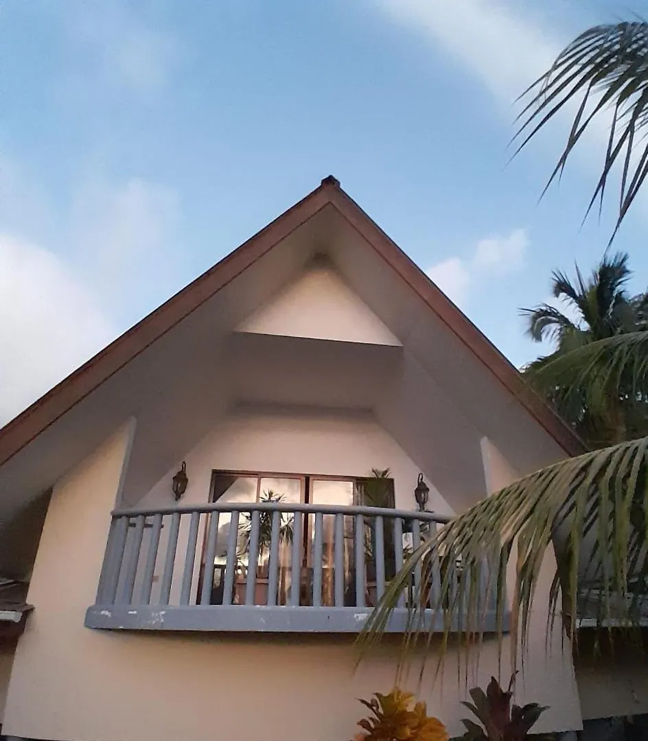 Appartement Milles Montagnes Residence Anse Royale